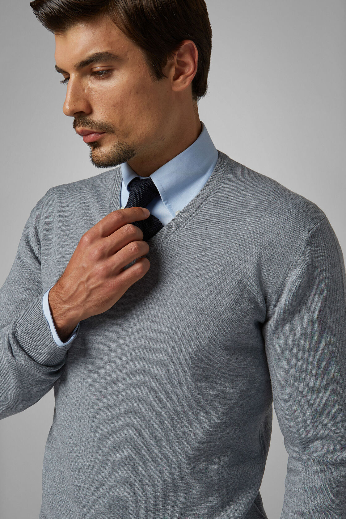Grey Merino Wool V-neck Pullover, , hi-res