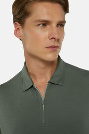 Polo in sustainable performance pique, Military Green, hi-res