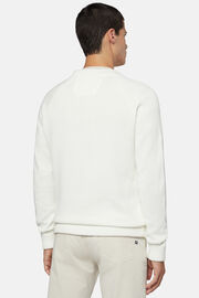 Λευκό πουλόβερ με λαιμόκοψη σε σχήμα V, από οργανικό βαμβάκι, White, hi-res