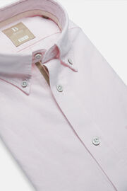 Różowa koszula z bawełny organicznej typu Oksford, fason klasyczny, Pink, hi-res