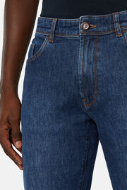 Mittelblaue Jeans Aus Elastischem Denim, Blau, hi-res